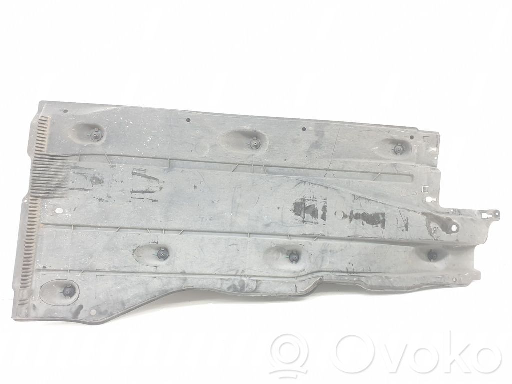 Placa protectora/protector antisalpicaduras motor   5Q0825202L,5Q0825202L