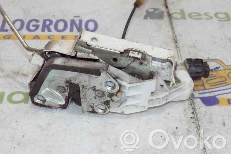 Mitsubishi Montero Cerradura de puerta delantera