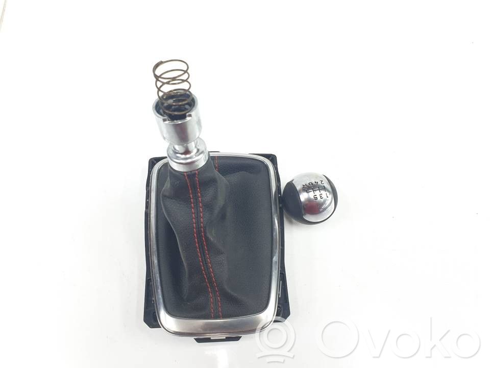 Ford Puma Perilla/embellecedor de cuero de la palanca de cambios 