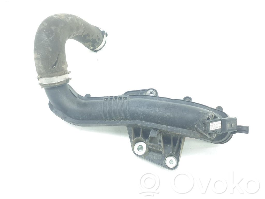 Audi A4 S4 B8 8K Furtun/conductă intercooler