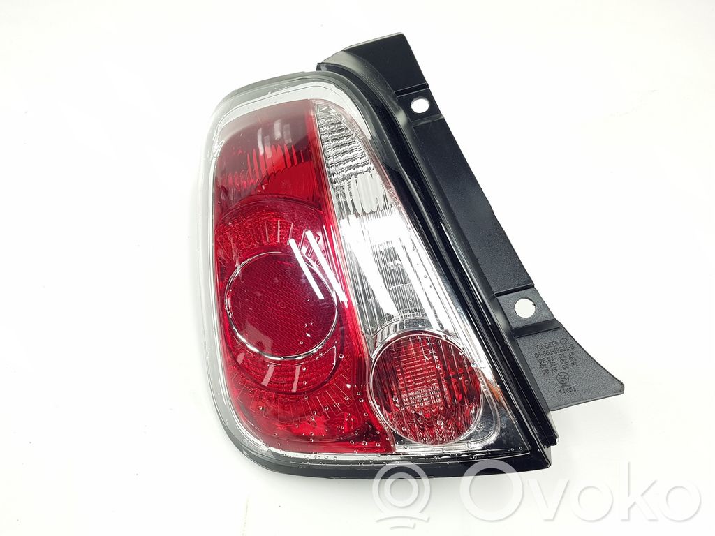 Fiat 500 Lampă spate în caroserie 