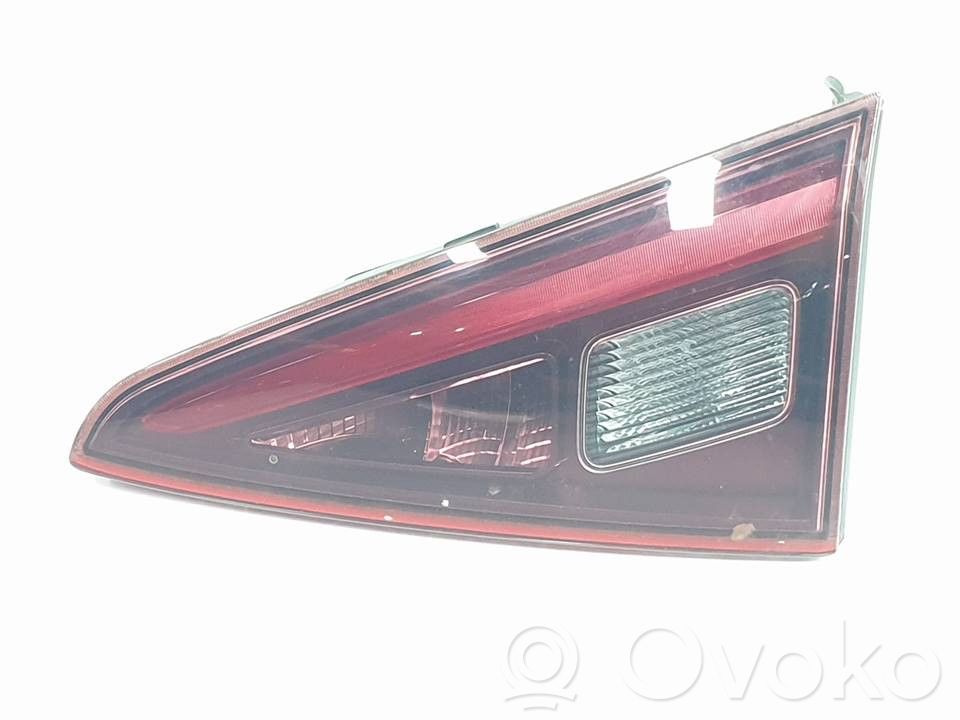 Alfa Romeo Giulia Feux arrière sur hayon