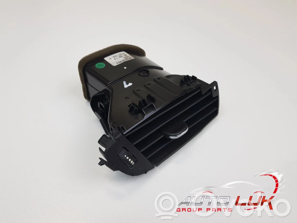 Opel Astra K Rejilla de ventilación central del panel 