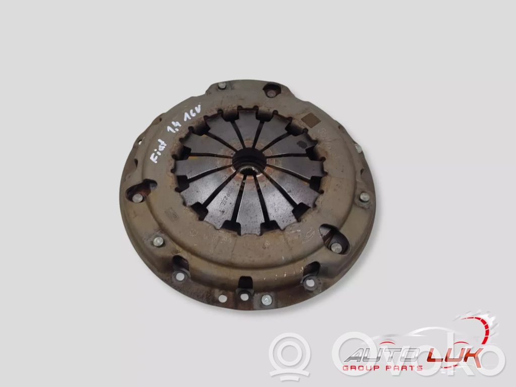Fiat Punto (199) Juego de embrague 