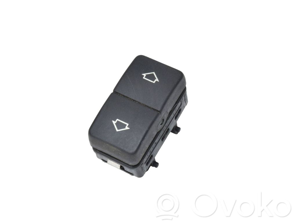 BMW 5 E39 Seat control switch 