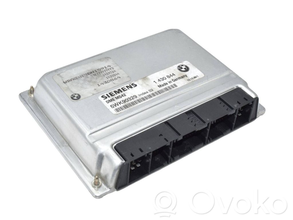 BMW 7 E38 Engine control unit/module 