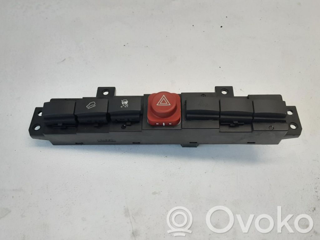 Opel Antara Hazard light switch 