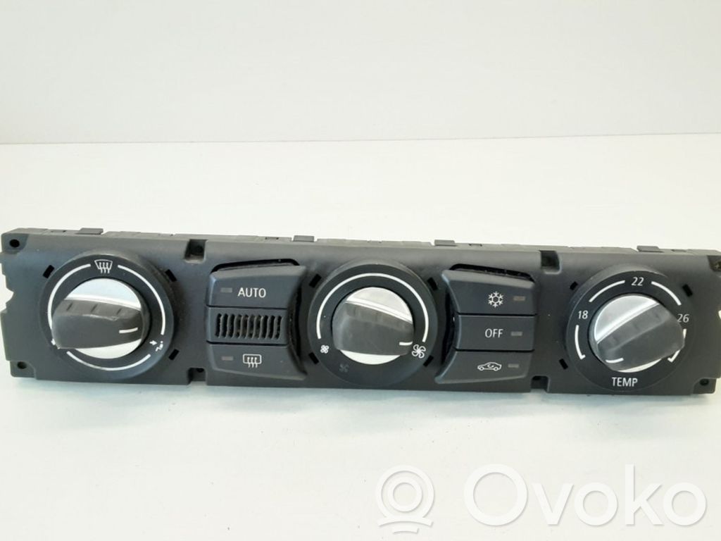 BMW 5 E60 E61 Climate control unit 
