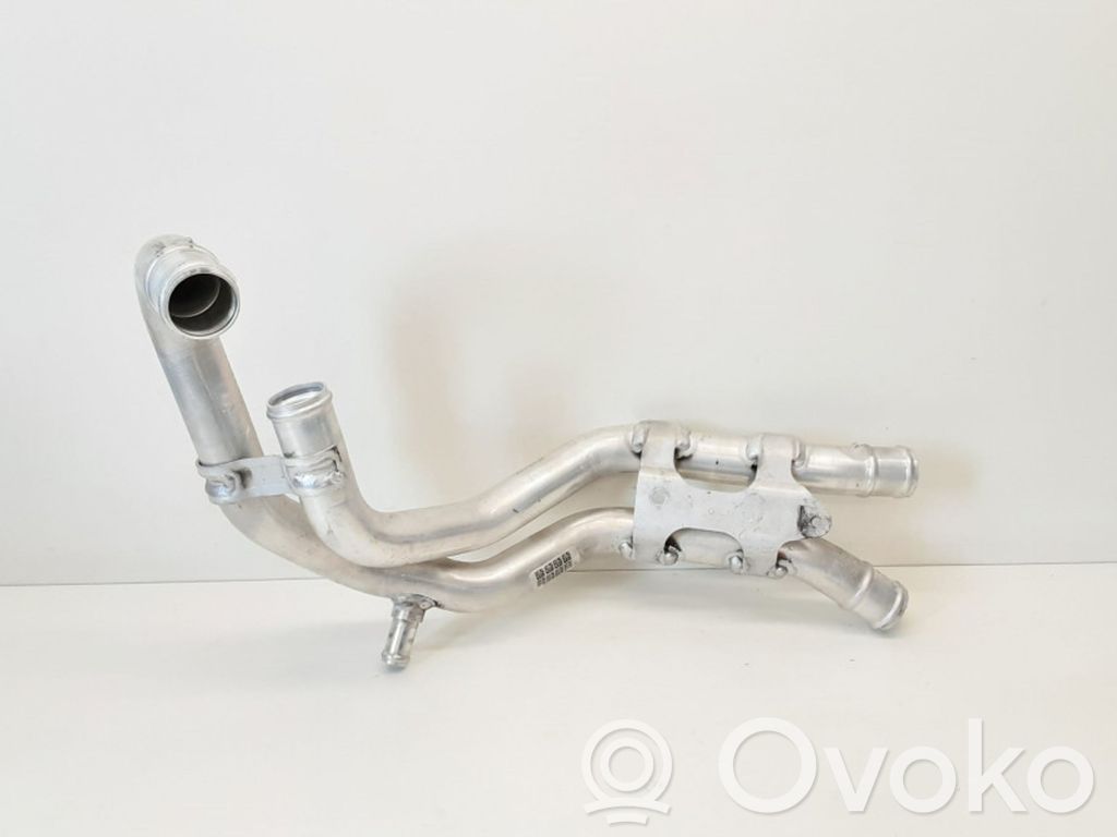 Audi A4 S4 B9 Engine coolant pipe/hose 