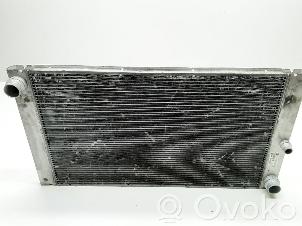 Coolant radiator   7795878,17117795878