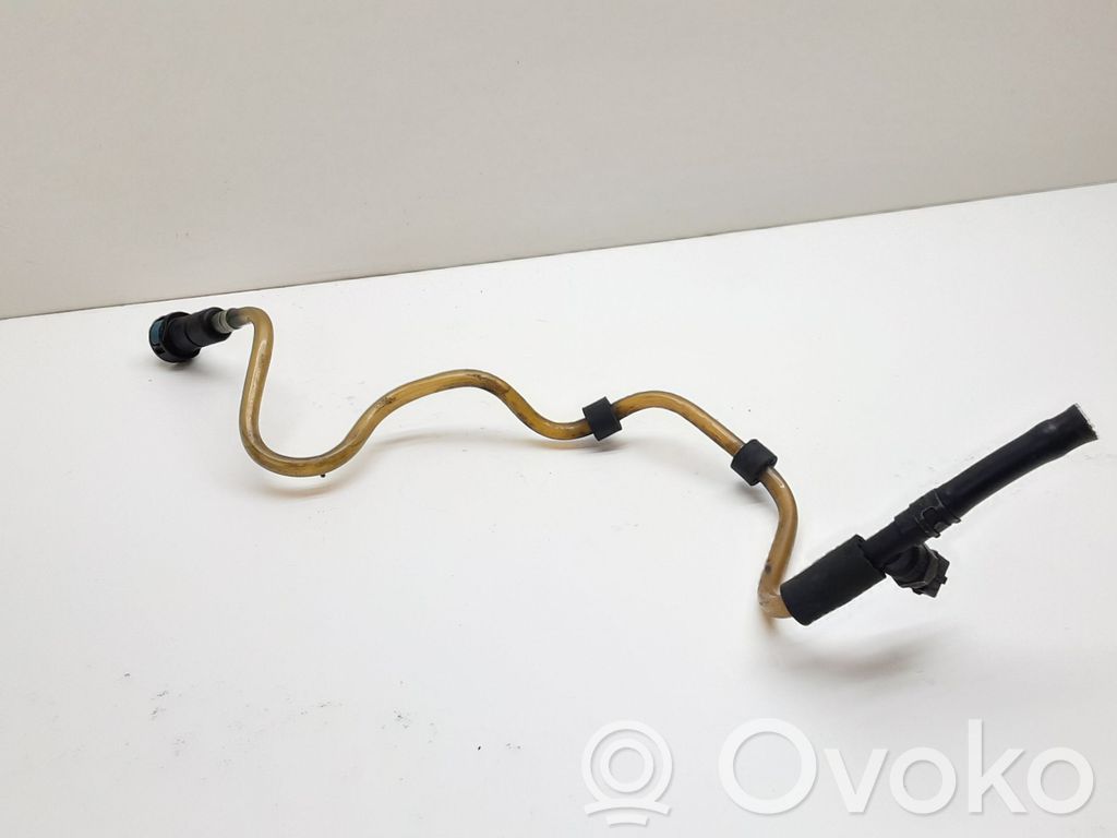 BMW 1 E81 E87 Fuel line/pipe/hose 