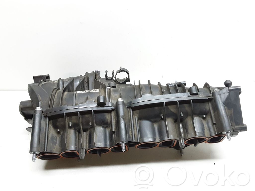 Intake manifold   7798885