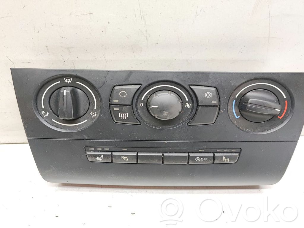 BMW 1 E81 E87 Climate control unit 