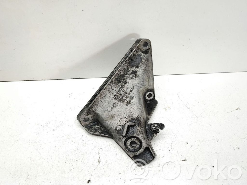 Engine mounting bracket   6770005,22116770005