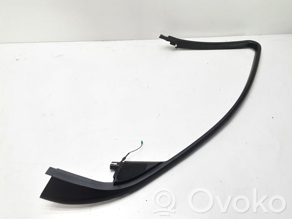 BMW 7 E65 E66 Front door glass trim molding 