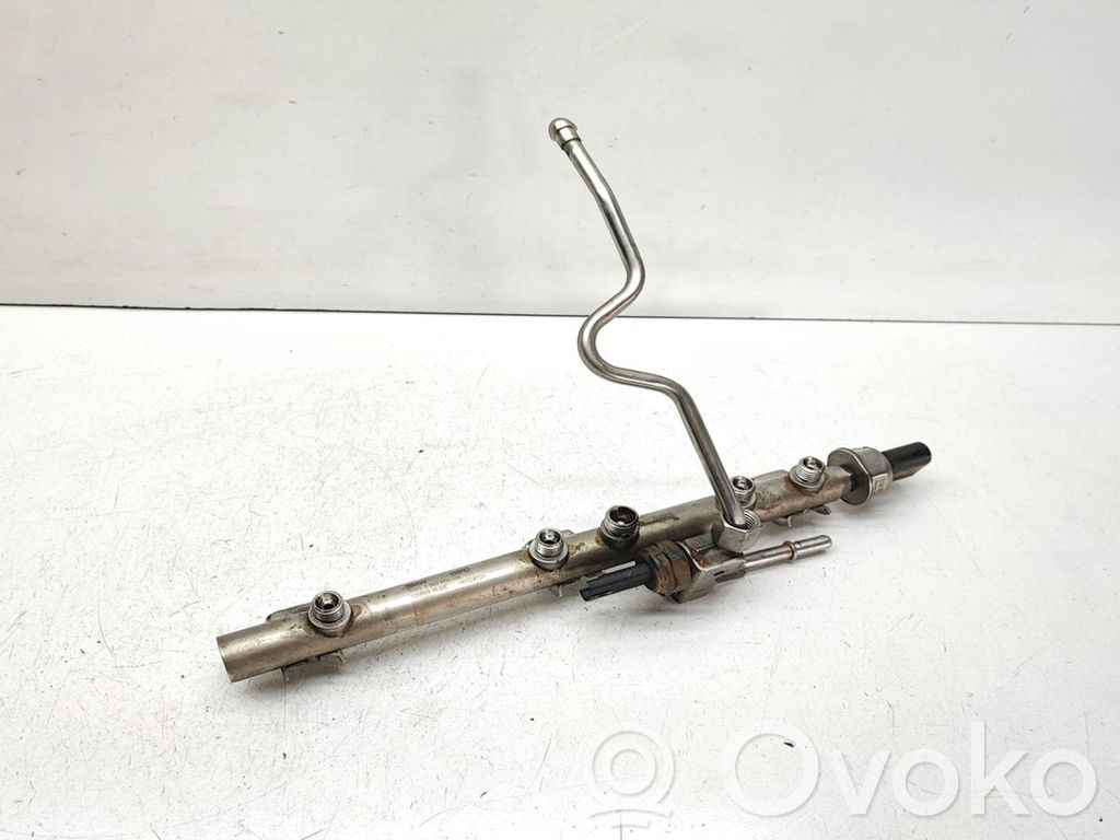 BMW 1 E81 E87 Fuel main line pipe 