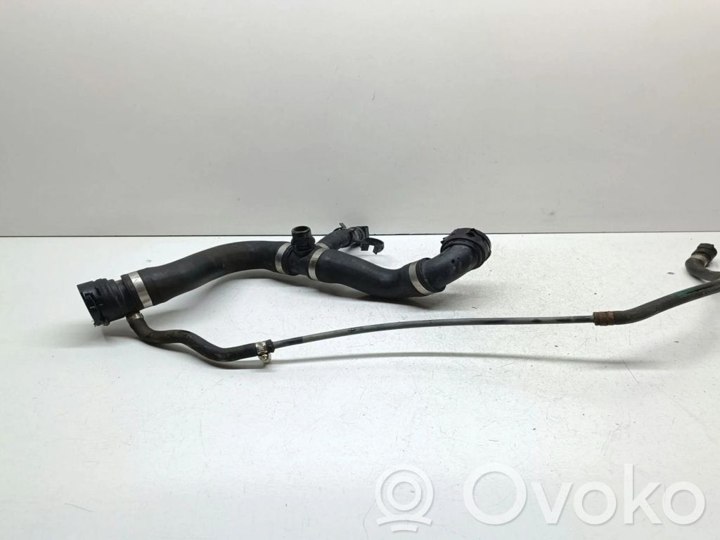 BMW 3 E90 E91 Engine coolant pipe/hose 