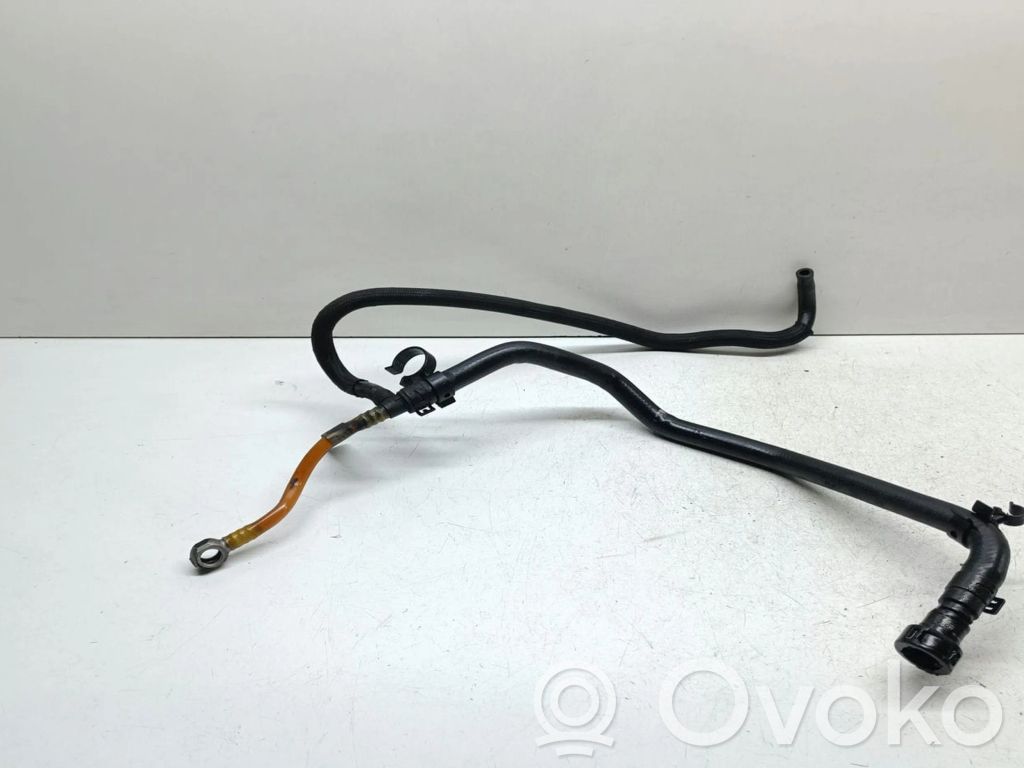 BMW 7 E65 E66 Caurule (-es) / šļūtene (-es) 