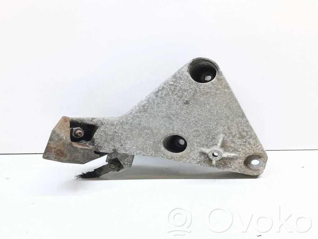 Engine mounting bracket   6786691,22116786691