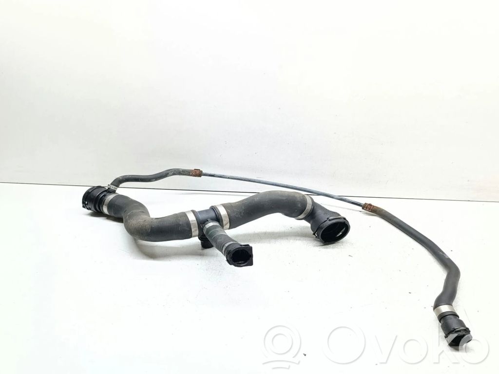 BMW 3 E92 E93 Engine coolant pipe/hose 