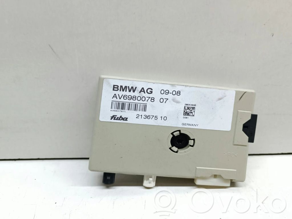 BMW 1 E82 E88 Antenos stiprintuvas 