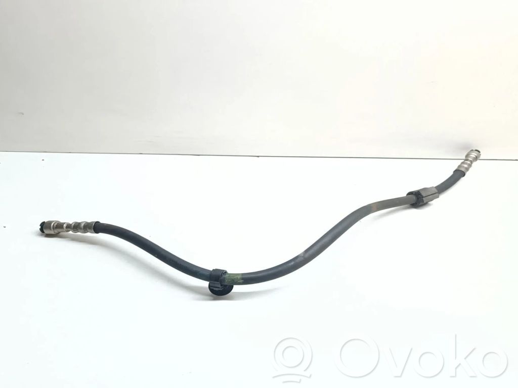 BMW 3 E90 E91 Fuel line/pipe/hose 