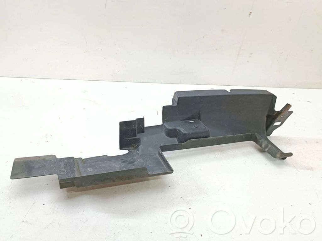 Jeep Grand Cherokee Устройство (устройства) для отвода воздуха 
