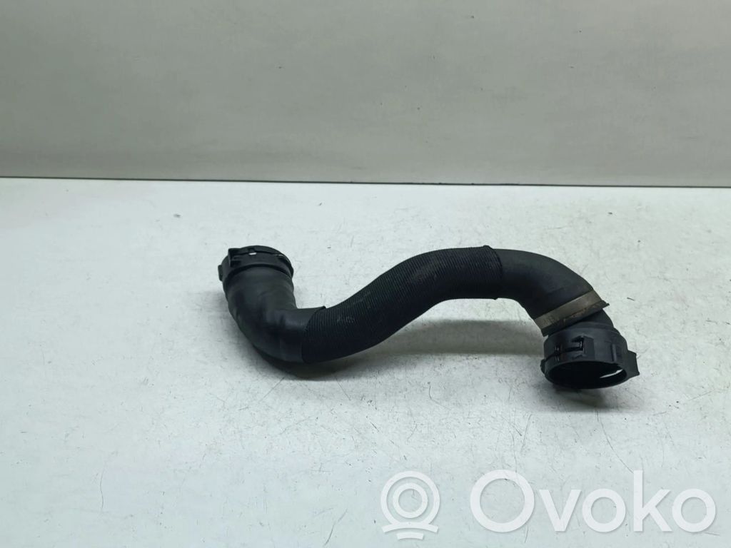 BMW 1 E81 E87 Engine coolant pipe/hose 