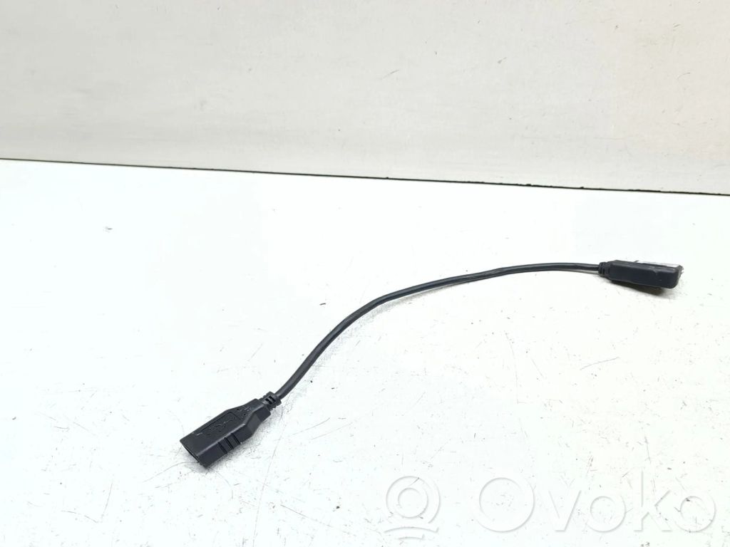 Audi Q5 SQ5 8R Enchufe conector USB 