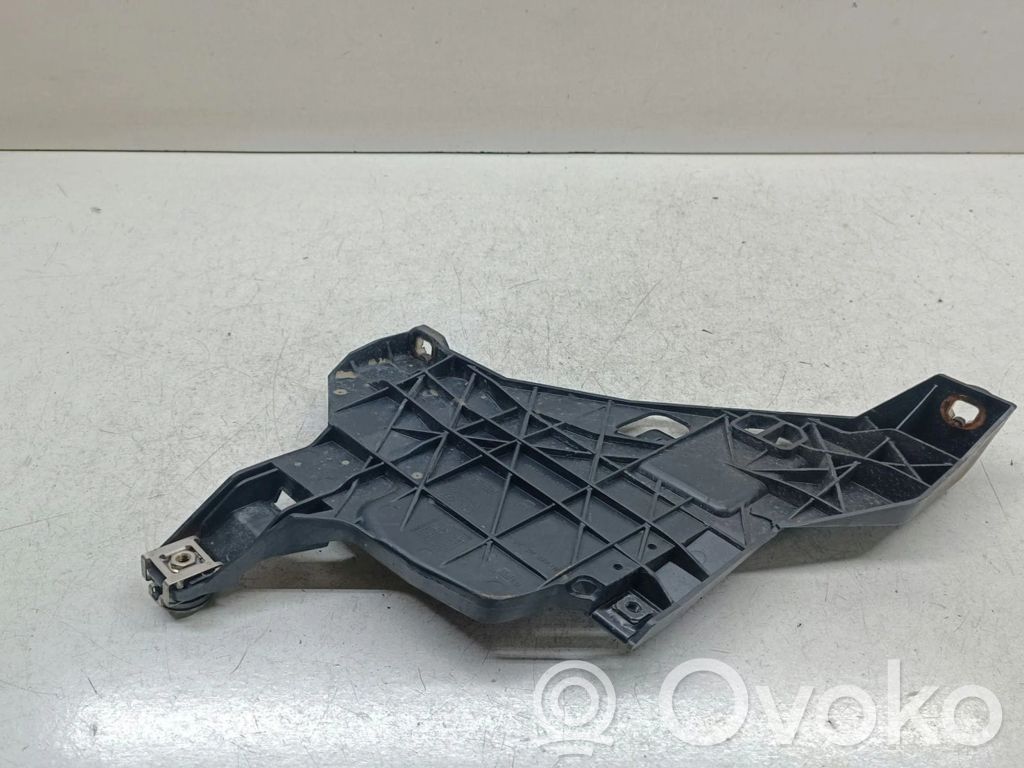 Audi Q5 SQ5 8R Uchwyt / Mocowanie lampy przedniej 