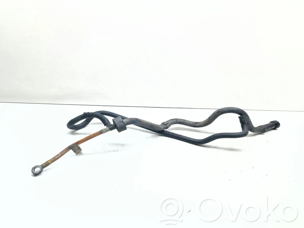 BMW 3 E90 E91 Caurule (-es) / šļūtene (-es) 