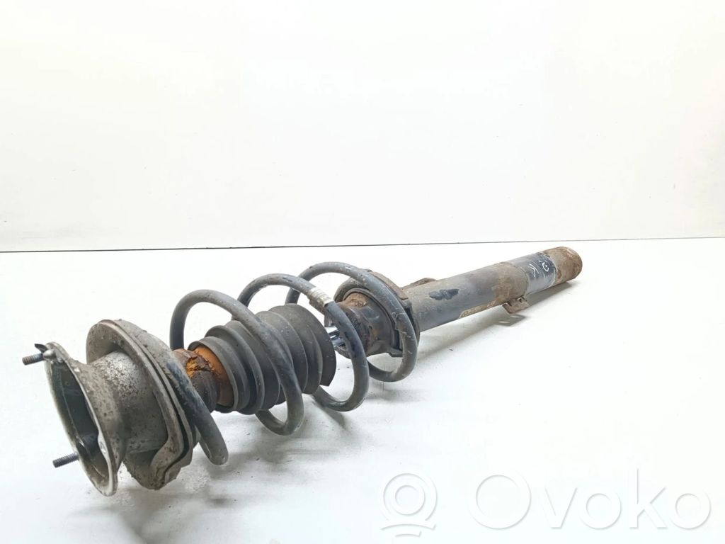 BMW 1 E81 E87 Front shock absorber with coil spring 
