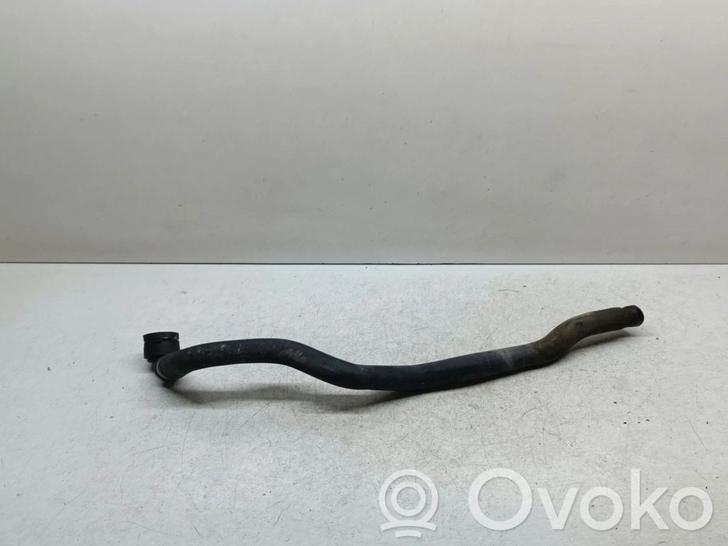 BMW 3 E90 E91 Engine coolant pipe/hose 