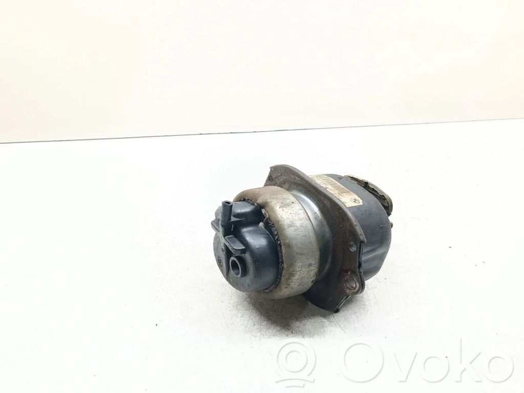 BMW X5 E70 Engine mount bracket 