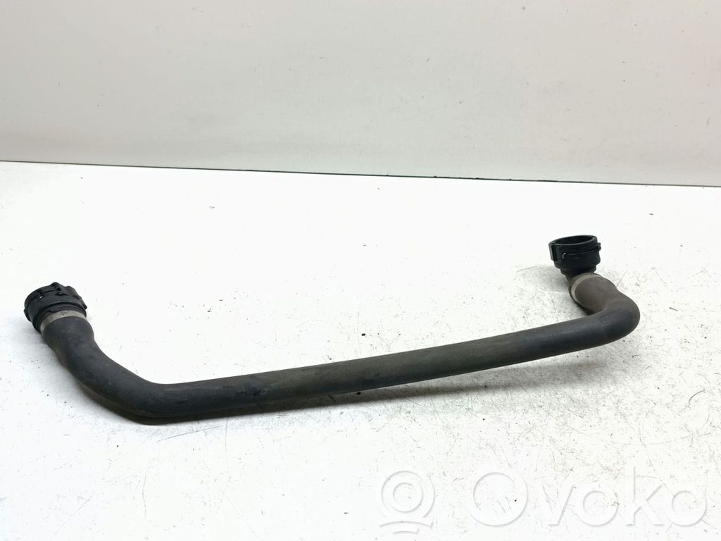 BMW 3 E90 E91 Tubo flessibile del liquido di raffreddamento del motore 