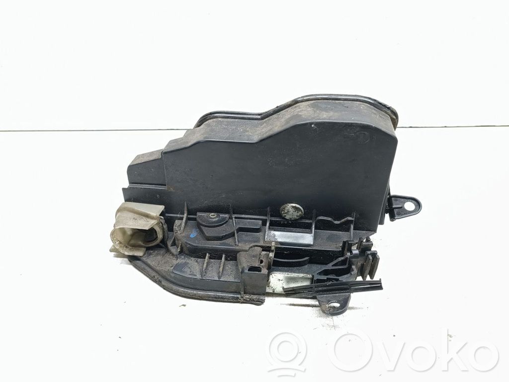 Etuoven lukko   7202144