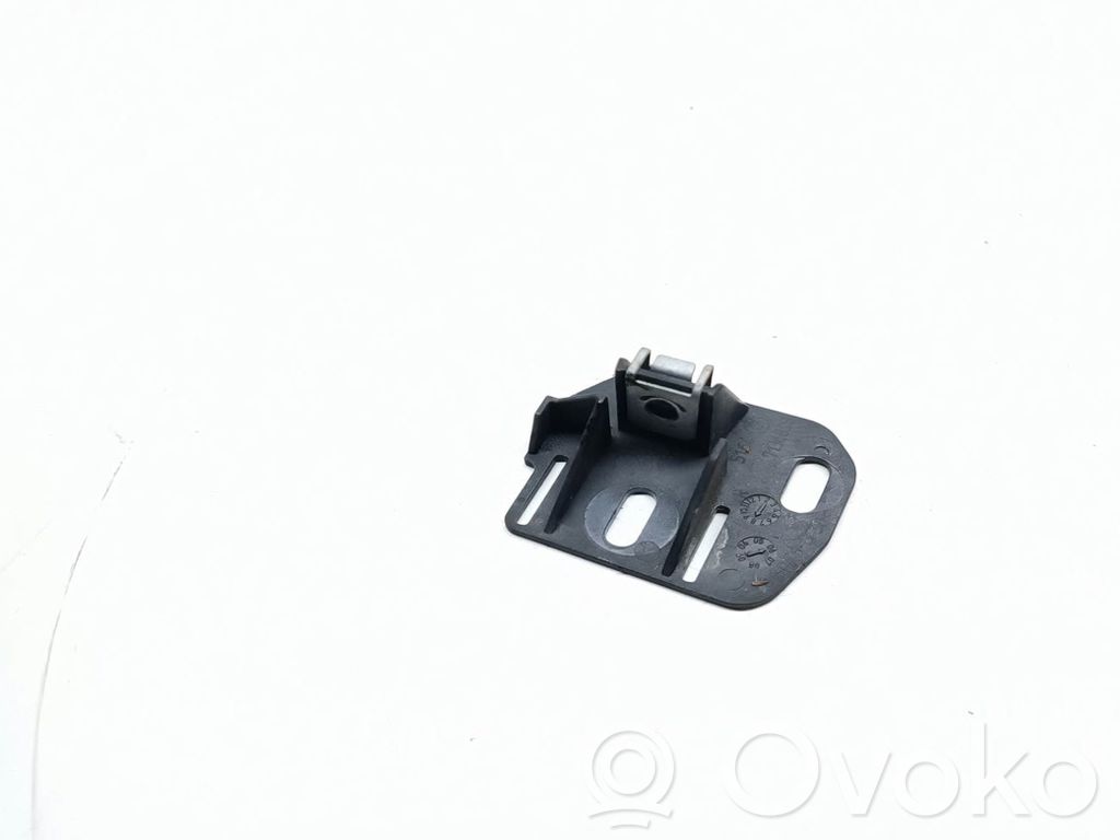 BMW 3 E90 E91 Front bumper mounting bracket 