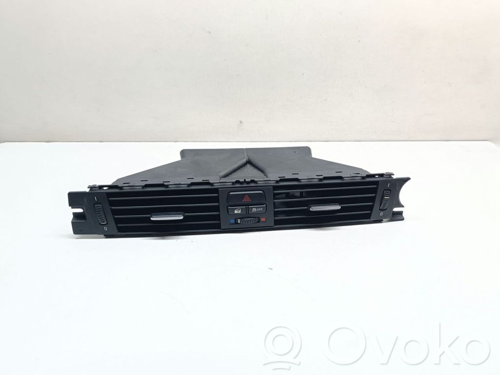 Grille d'aération centrale   9130464,64229130464