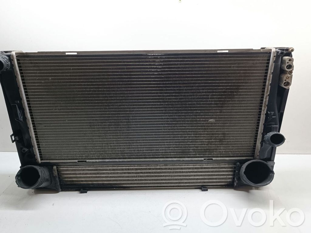 BMW 1 E82 E88 Radiatorių komplektas 