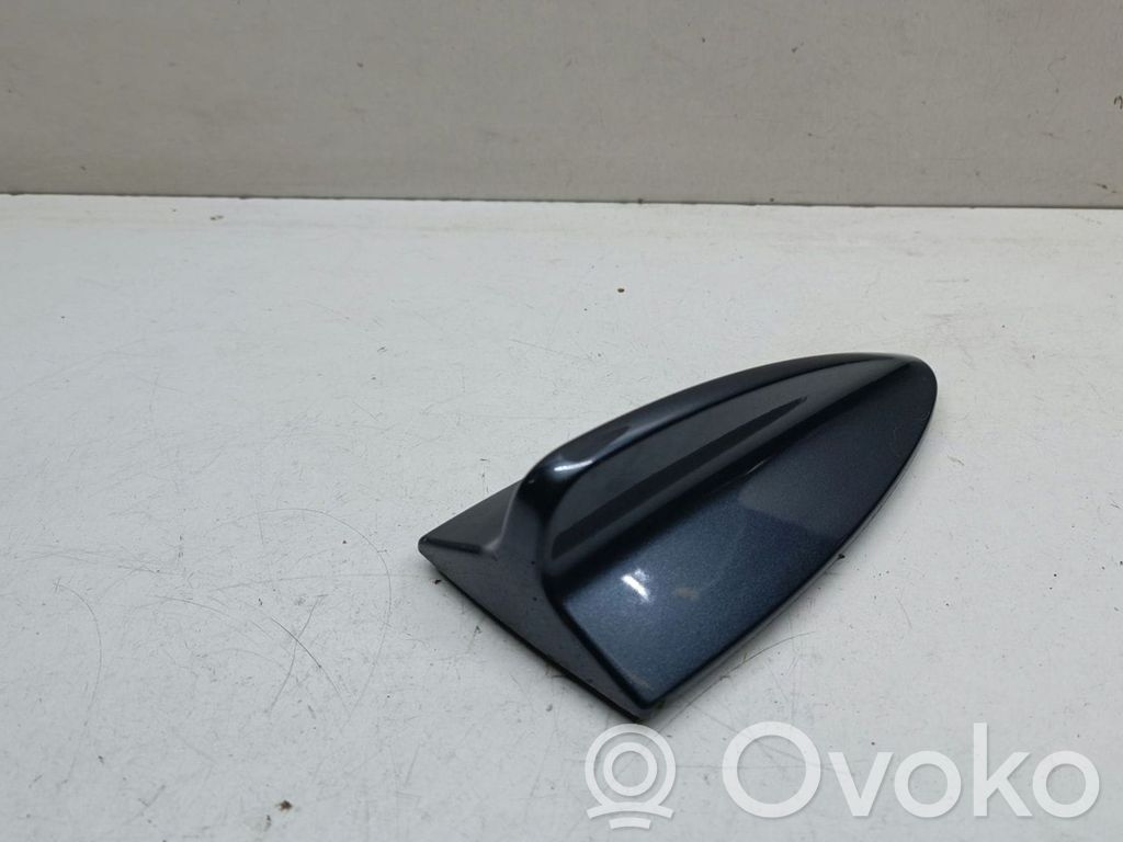 BMW X1 E84 Abdeckung GPS Dachantenne 