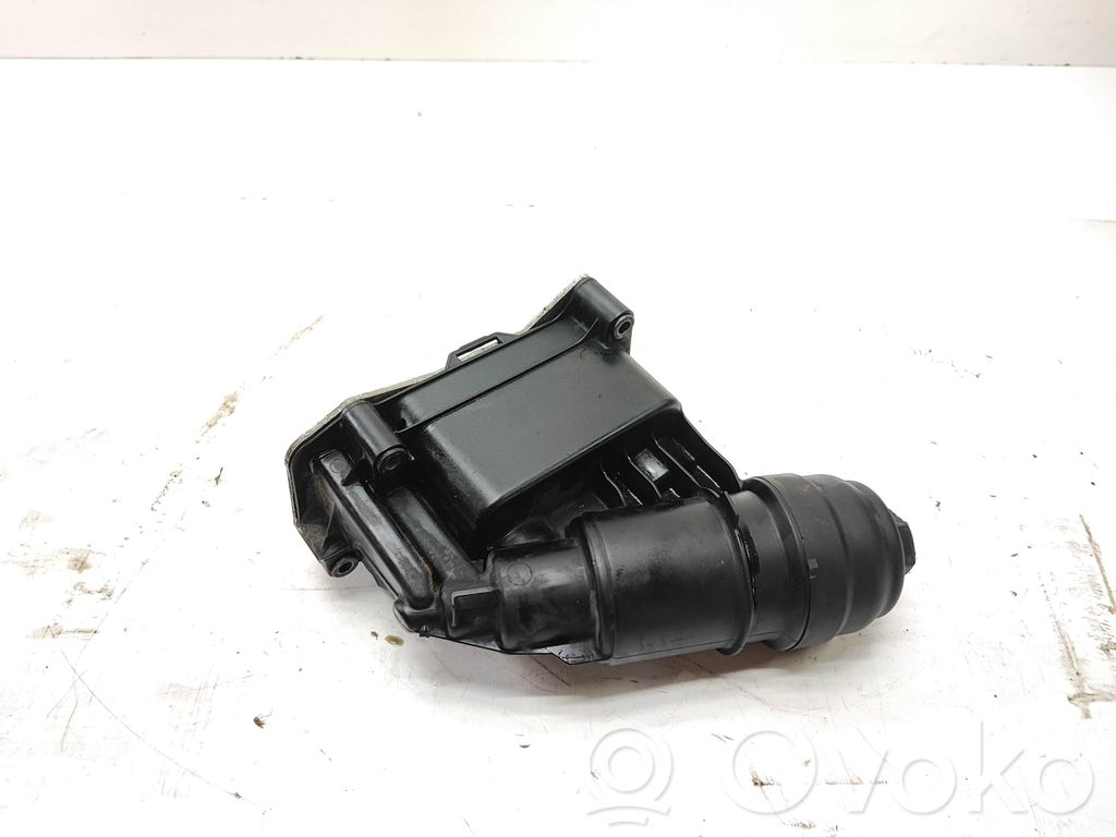 BMW 3 E90 E91 Oil filter mounting bracket 