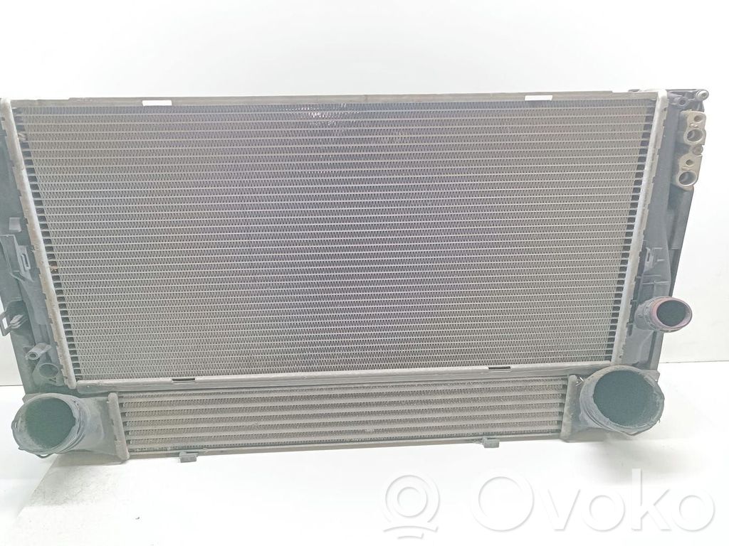 BMW 3 E90 E91 Radiatorių komplektas 