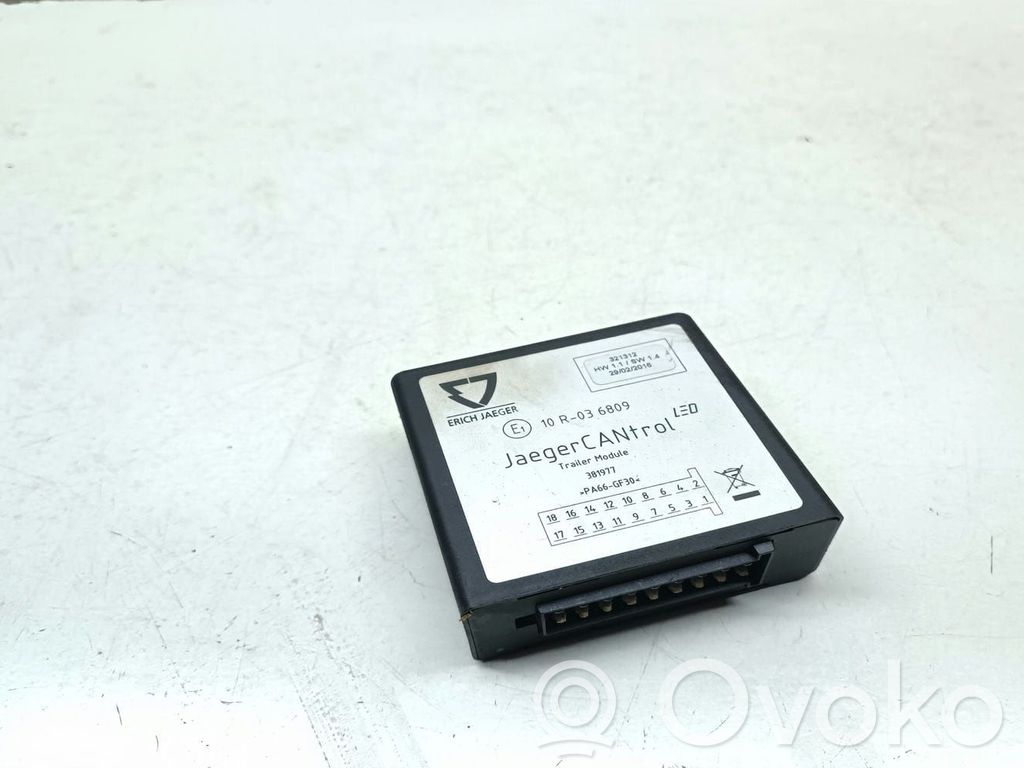 Otras unidades de control/módulos   E110R036809