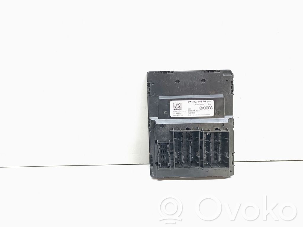 Audi A4 S4 B9 8W Mukavuusmoduuli 