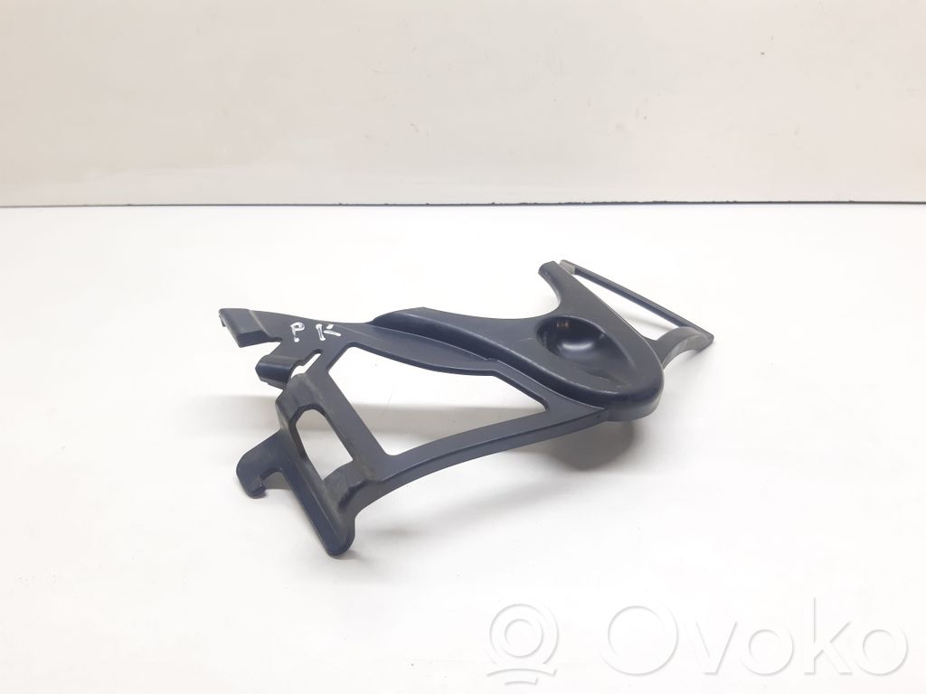 Fender mounting bracket   7142323,51117142323