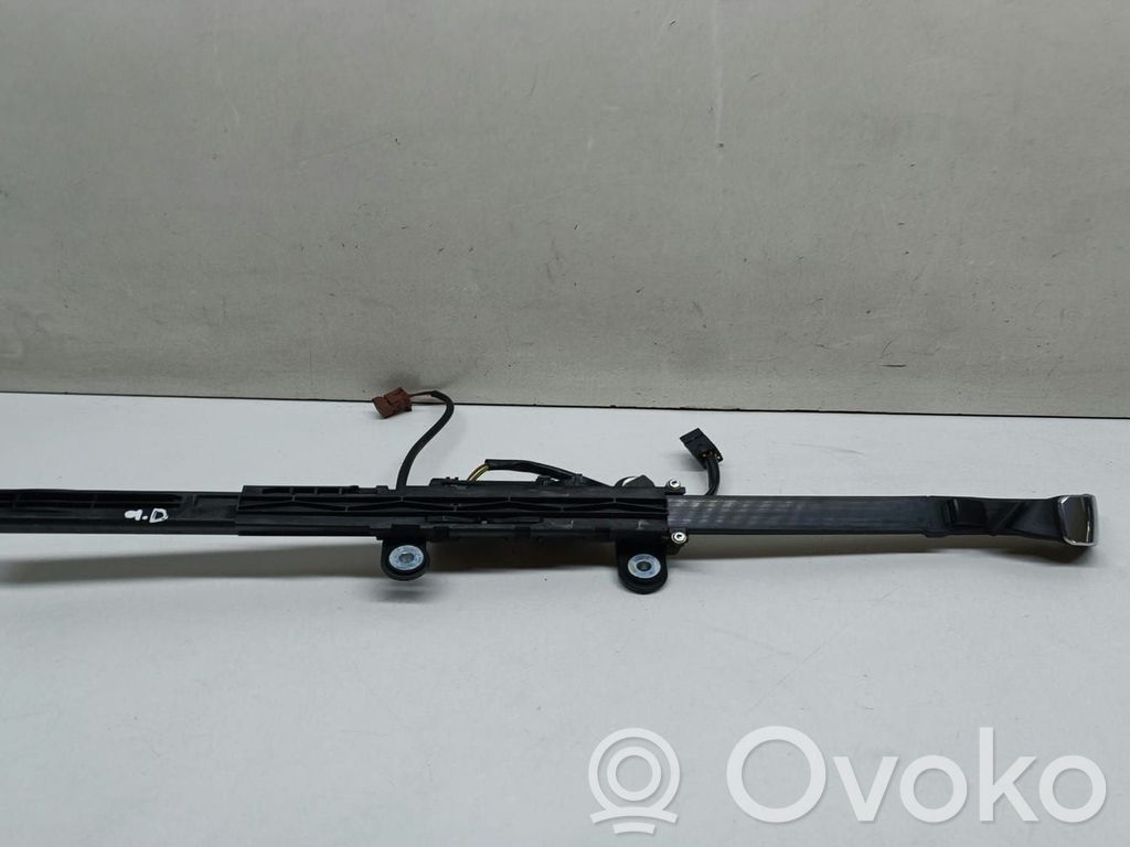 BMW 3 E92 E93 Saugos diržo reguliavimo mechanizmas 