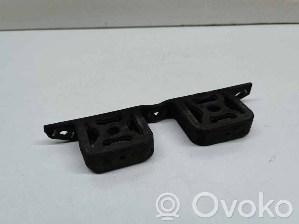 BMW 7 E65 E66 Muffler mount bracket/holder 