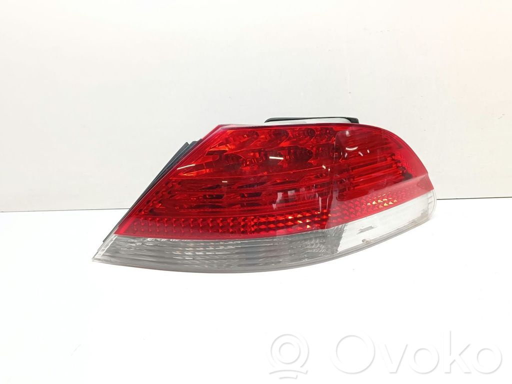 Rear/tail lights   6937236,63216937236