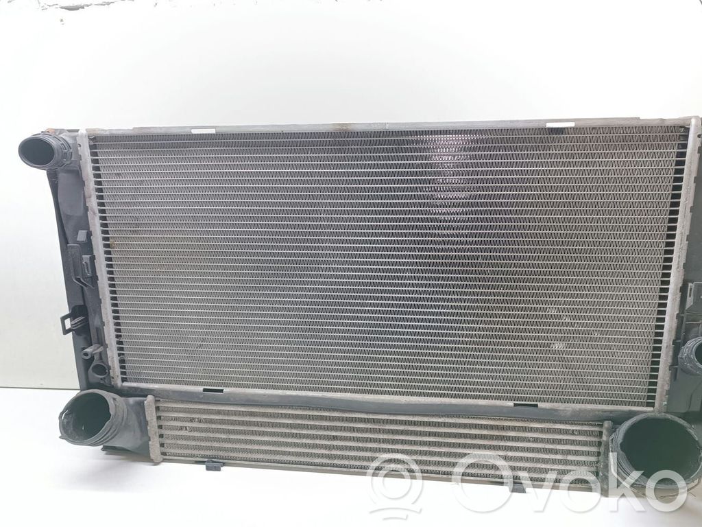 BMW 3 E90 E91 Radiatorių komplektas 