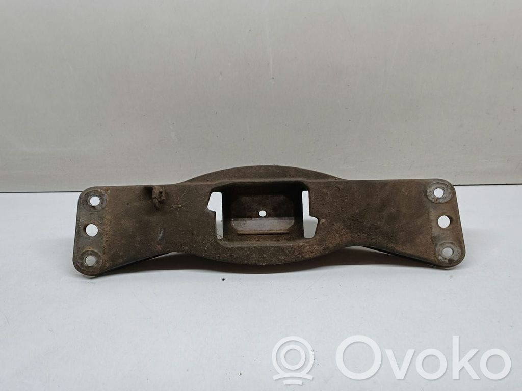 BMW 5 E60 E61 Gearbox mounting bracket 
